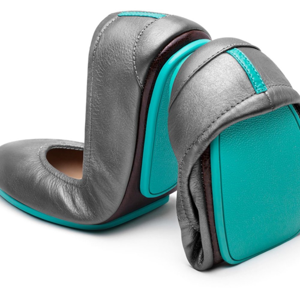 TIEKS Metallic Pewter Silver Leather Ballet Flats Sz 9 EUC